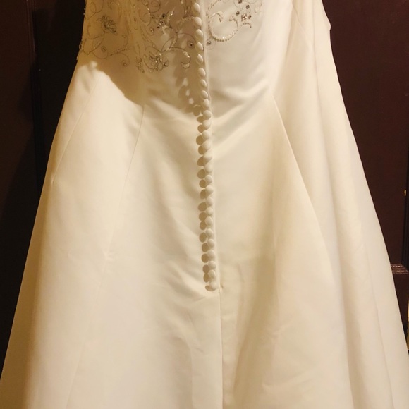 Wedding dress size 18 NWT - Picture 3 of 4